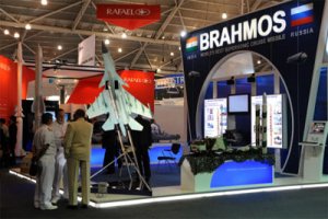 BRAHMOS supersonic cruise missile at IMDEX Asia 2009