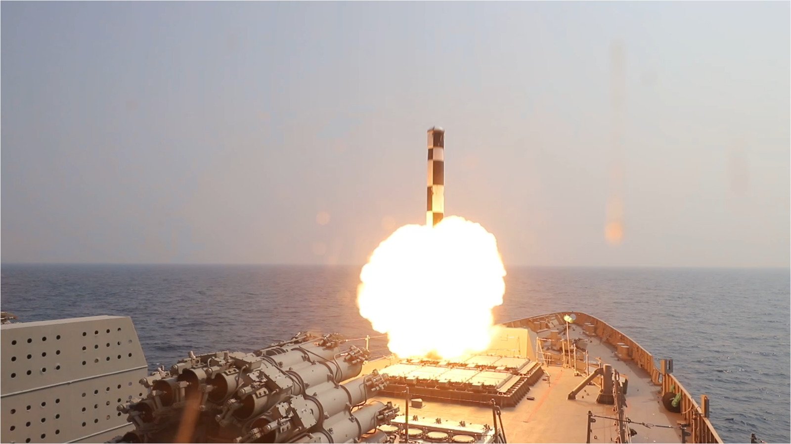 Indian Navy successfully test-fires BRAHMOS missile