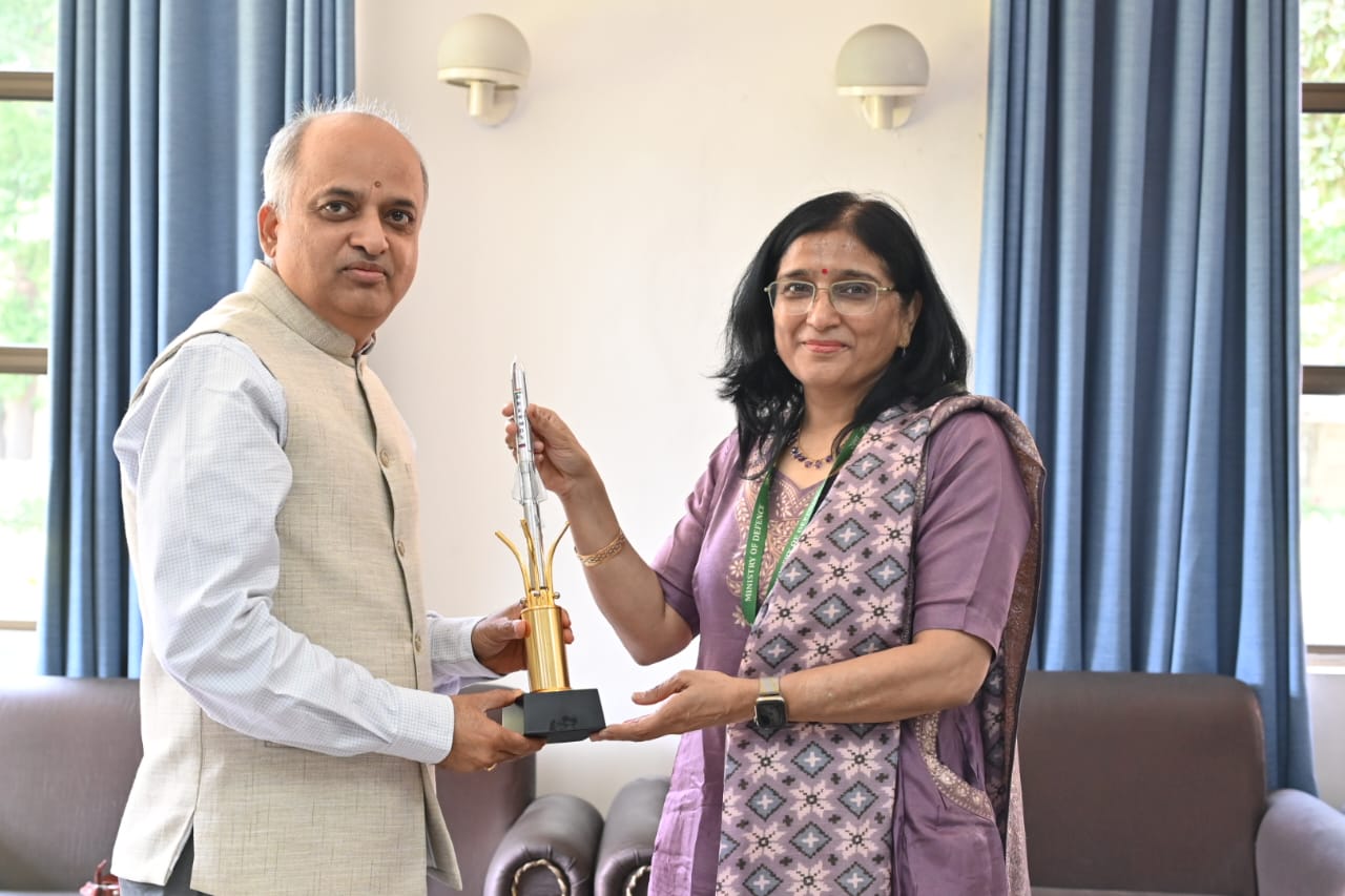 BrahMos hosted Dr. (Smt.) Ranjana Nallamalli, Director, DFTM, DRDO for an interactive session